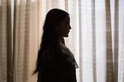 揭秘“网红”生态链 工厂化制造美女